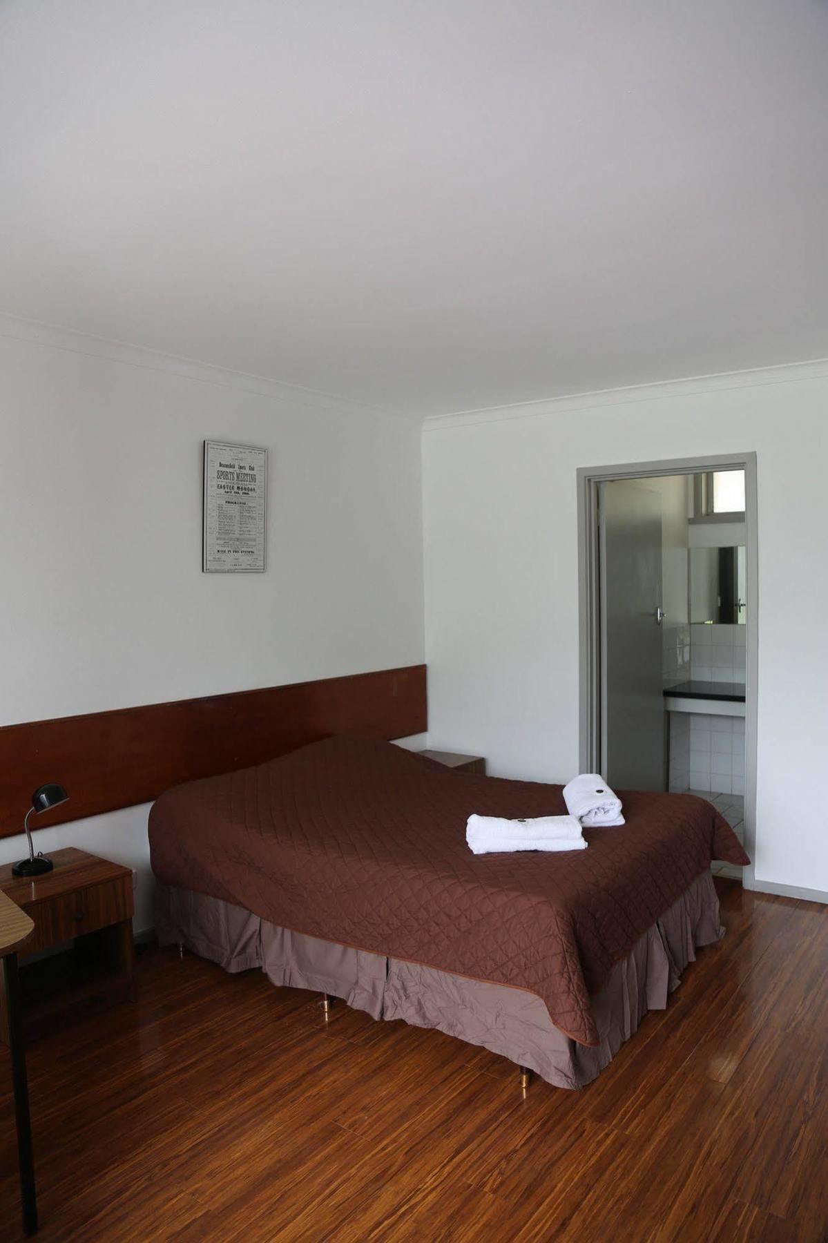 Beaconsfield Lodge Motel Eksteriør billede